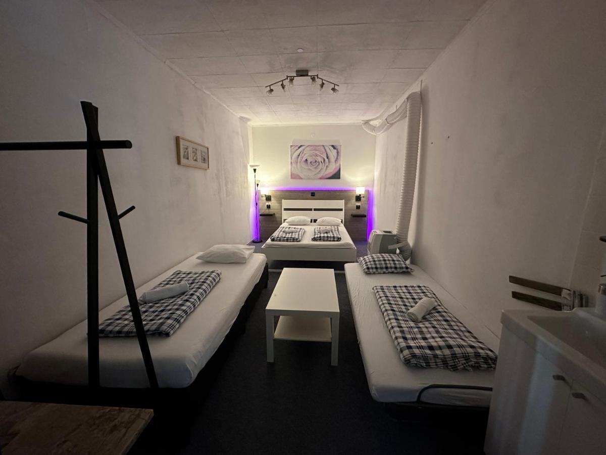 Lovely Rooms, Center, Shared Bathroom, Windows To Corridor Privatunterkunft